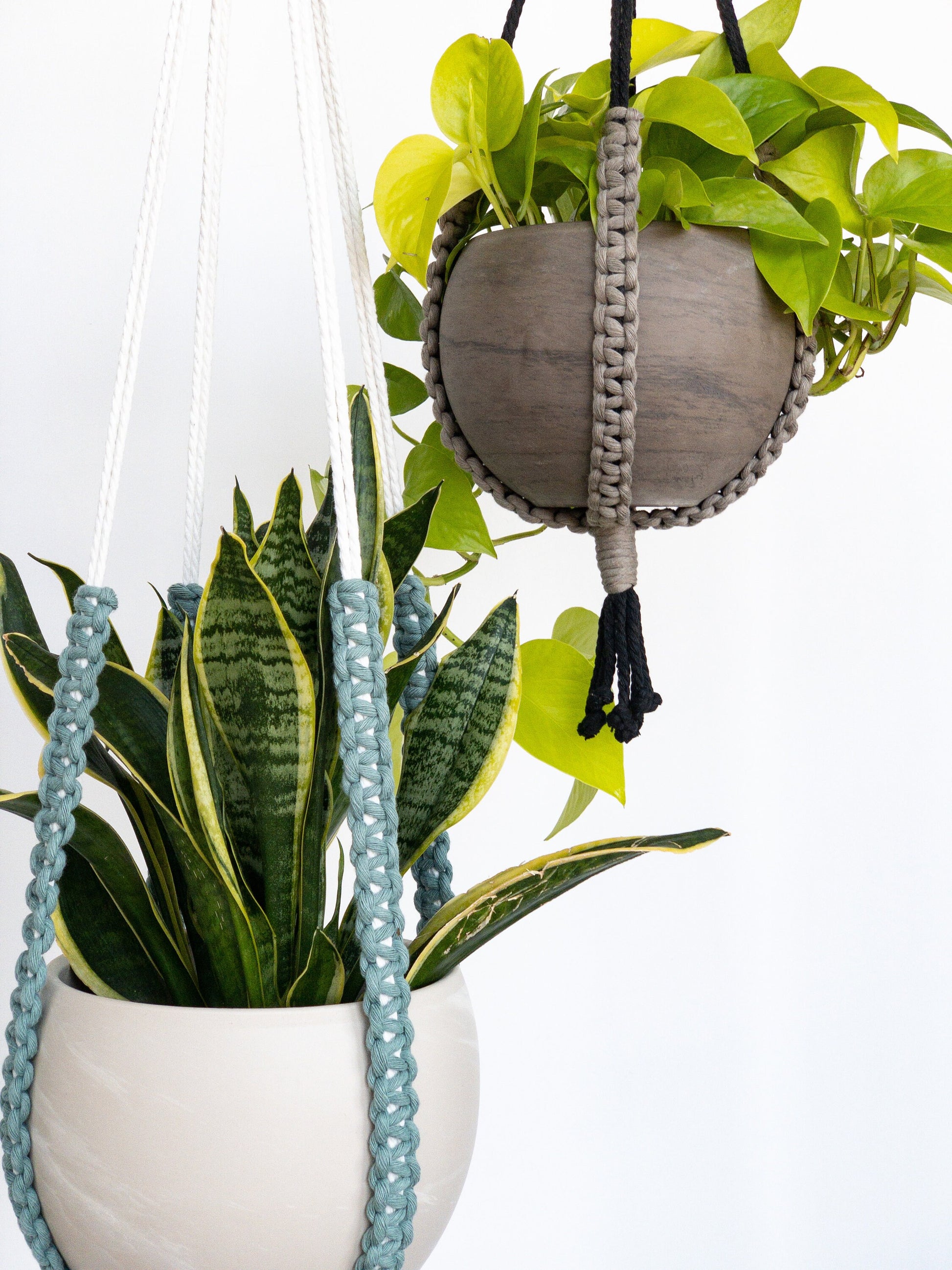 Minimalist Macrame plant hanger | Modern Plant Hanger | Handmade Plant Holder | Hanging Planter | Hanging Plant Holder | Indoor Plant Hanger