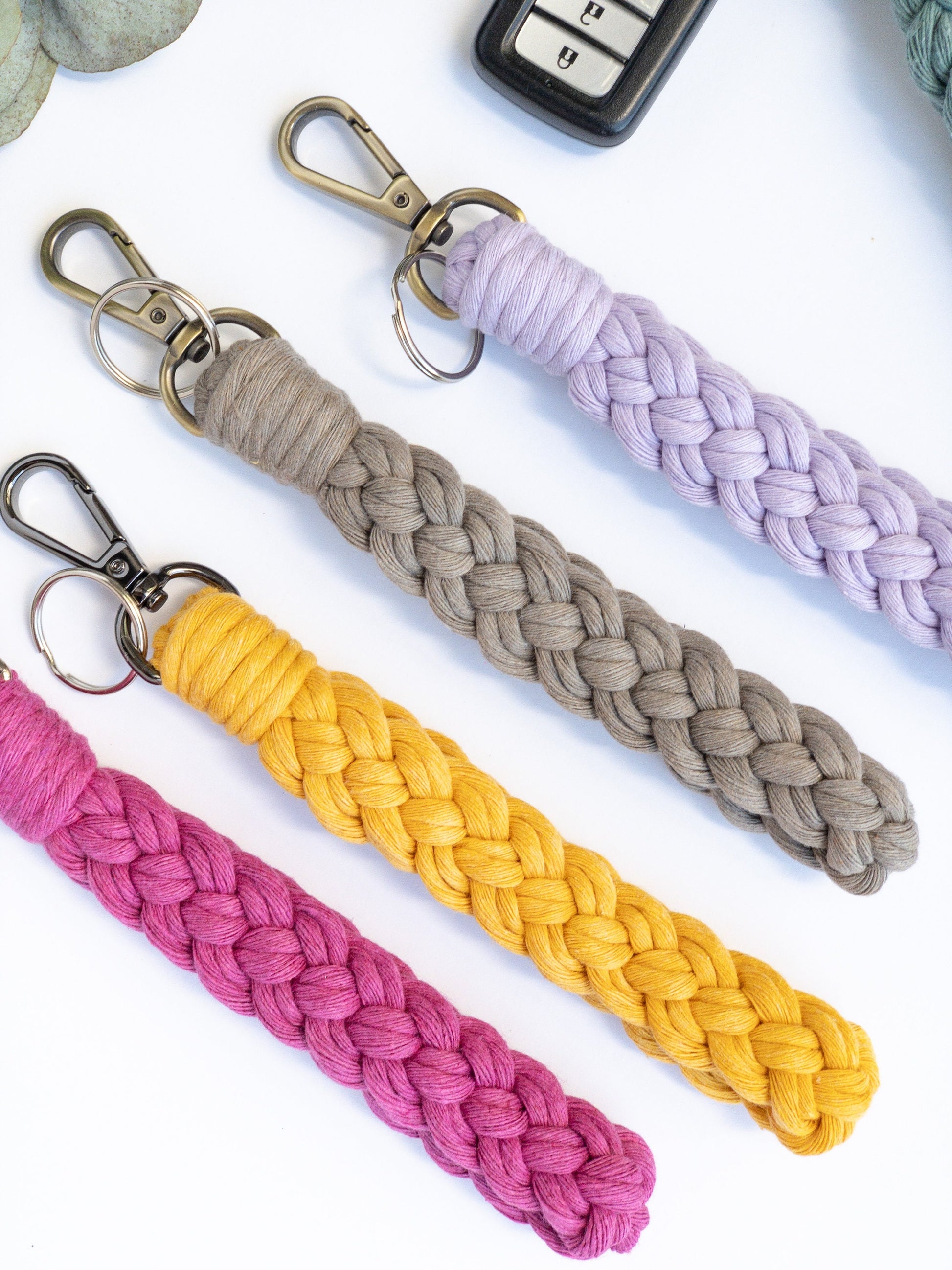 Braided Macrame Keychain Wristlet, Wrist Lanyard, Boho Lanyard, Aesthetic Keychain, Boho Keychain, Macrame Keychain, Key Chain Wristlet