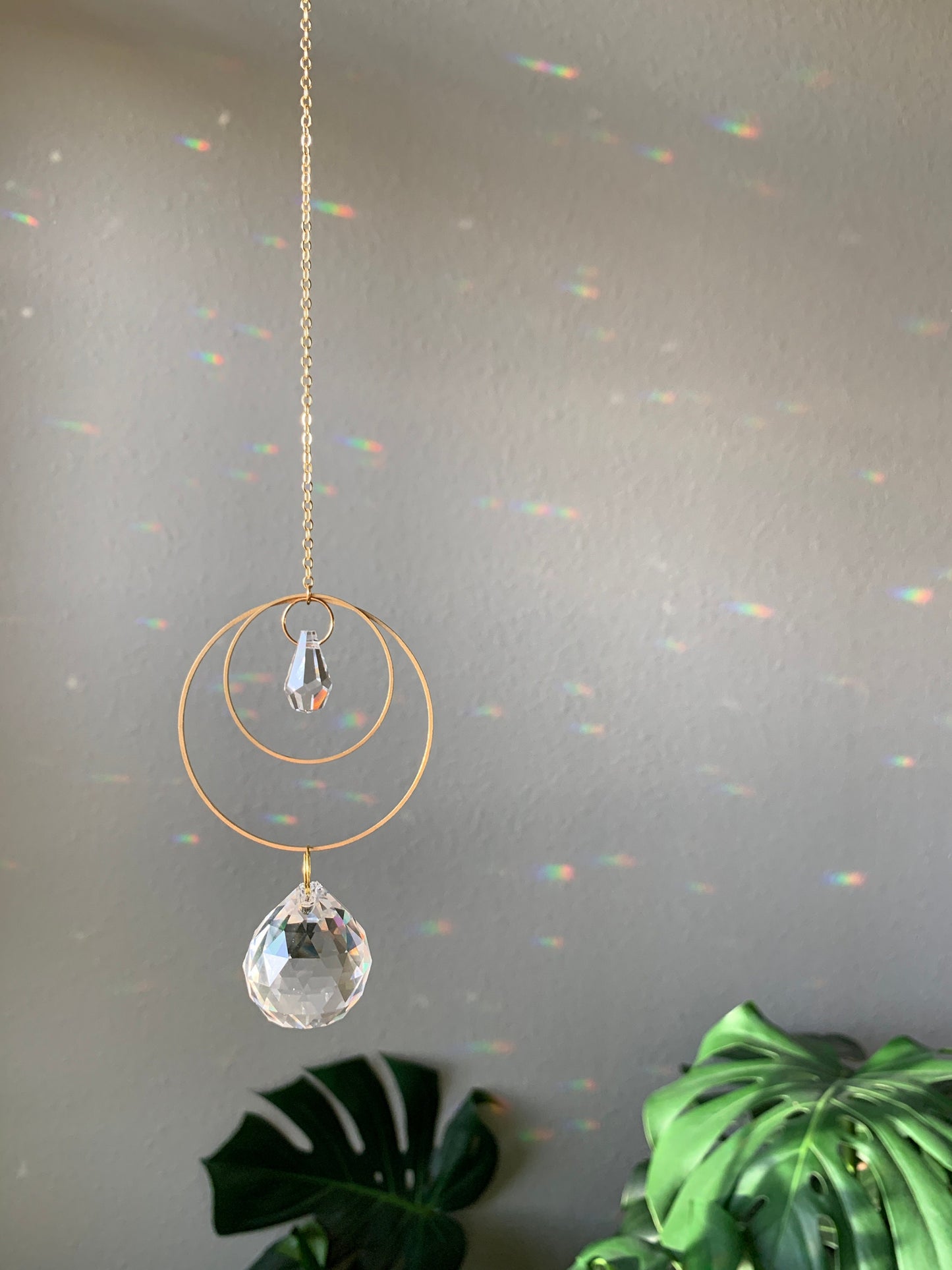 Suncatcher, Rainbow Maker, Dopamine Decor, Crystal Prism Sun Catcher, Light Catcher, Feng Shui Decor, Hanging Crystal Suncatcher